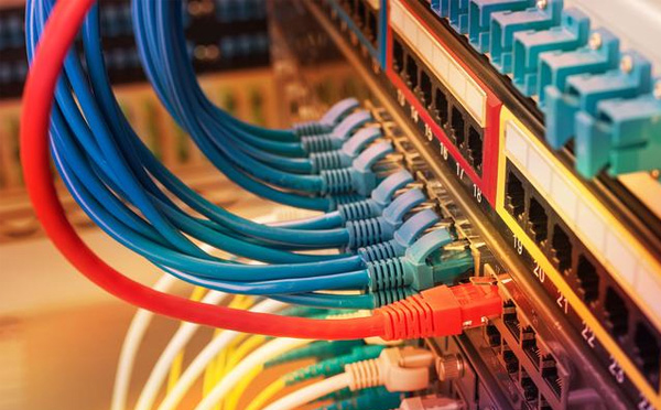 华亭网络布线需求持续增长——富龙光纤11月强化综合布线技术支撑与工程服务能力